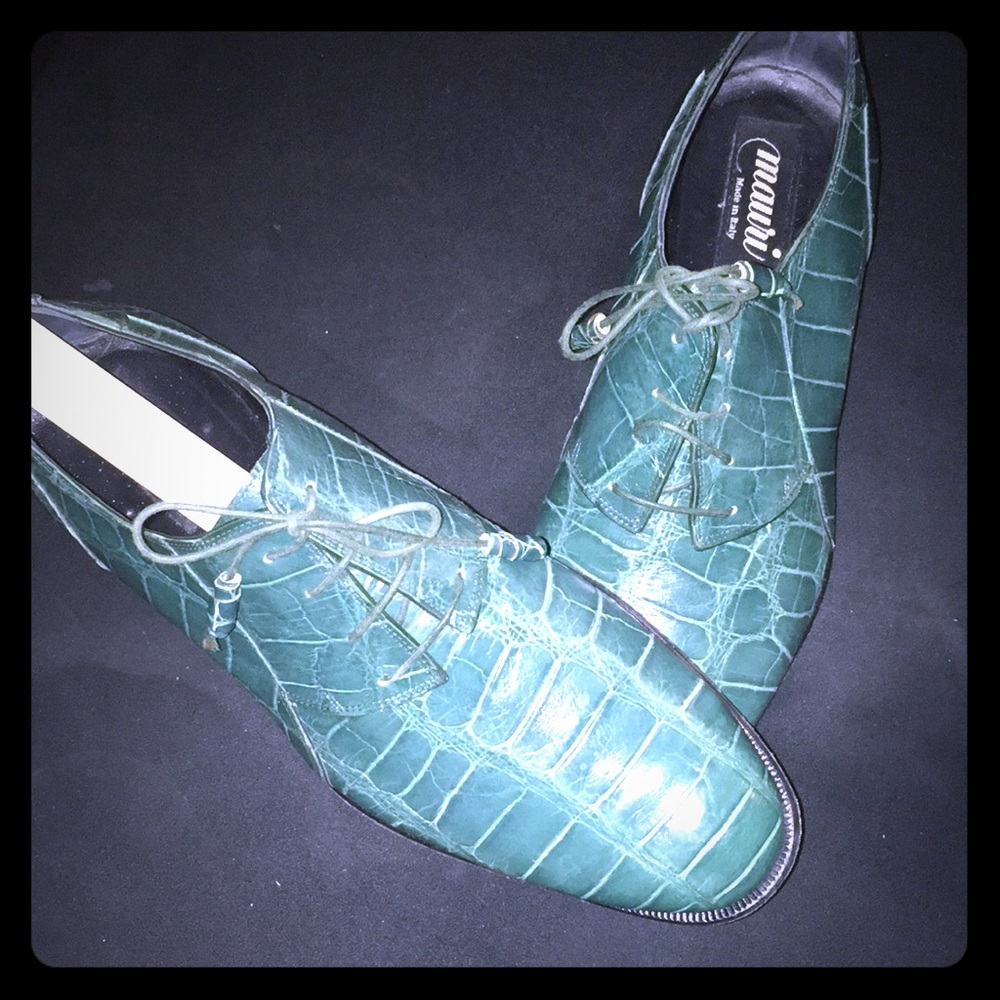 Men’s shoes